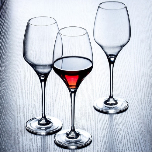 Vesselia Crystal Wine Glass - Hero Series - OEM & ODM for Brands