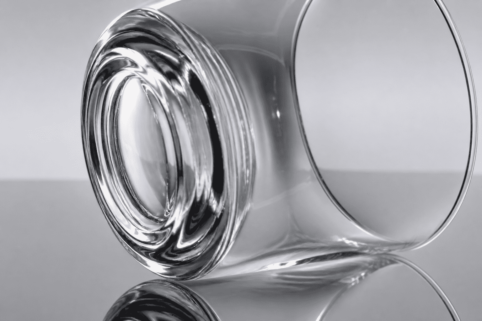 Why Hand-Blown Glass Still Matters in Modern Manufacturing